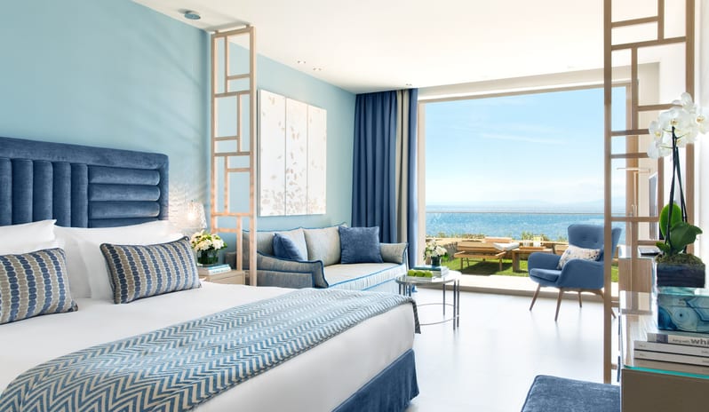 Ikos Oceania-Deluxe Junior Suite Private Garden Sea View_13266